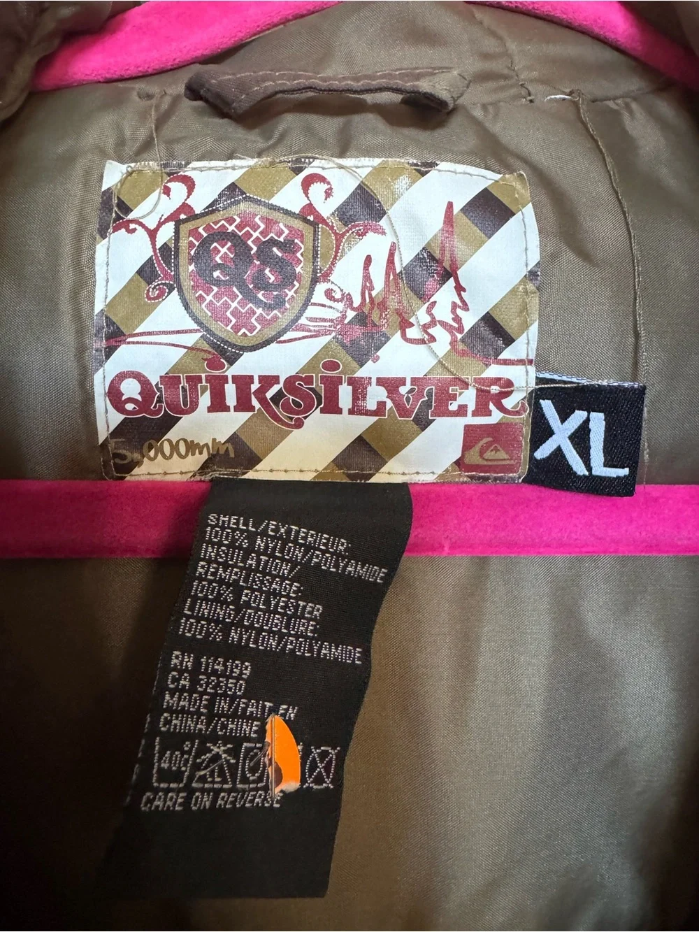 Quiksilver XL Camo Zebra Print Snowboard Jacket – Unisex Teen/Boys/Girls